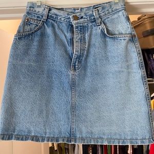 *Rare find* Vintage Jean Skirt